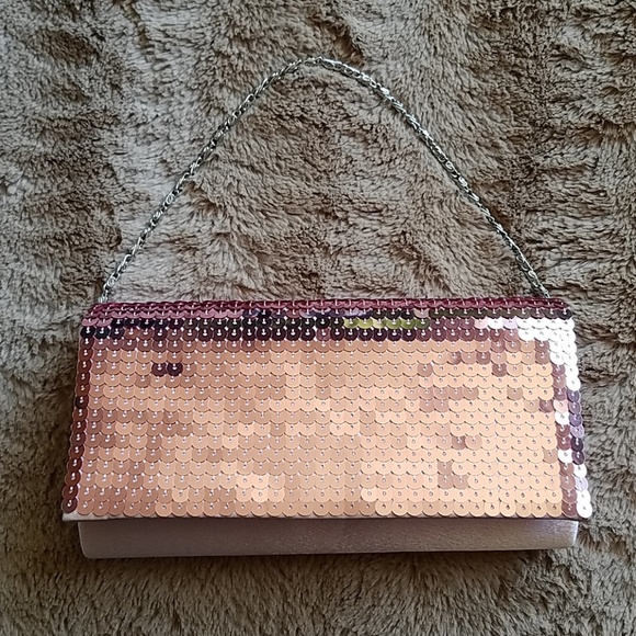 Handbags - Snazzy pink sequined handbag NWOT
